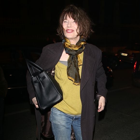 Jane Birkin - Arrivées au défilé prêt-à-porter Automne / Hiver 2013/2014 de "Hermès" au Lycée Henri IV à Paris, le 5 mars 2013. PIX4U / BESTIMAGE