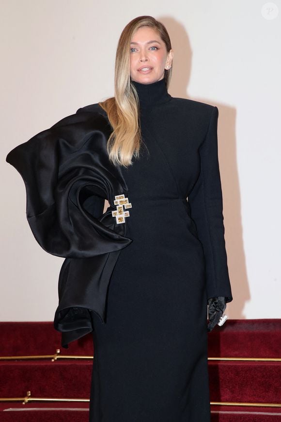 Vera Brezhneva - Célébrités au Défilé de Mode Stéphane Rolland, Collection Haute Couture Printemps / Été 2025, dans le cadre de la Fashion Week de Paris, France, le 27 Janvier 2025. 

© Bertrand Rindoff / Bestimage