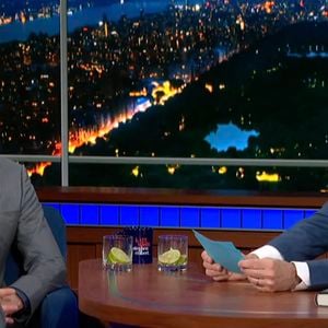 Le prince Harry donne une interview sur le plateau de Stephen Colbert à propos de la vie après la mort. Photo par JLPPA / Bestimage