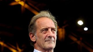 Vincent Lindon son visage imprégné de tics : "J'étais une déception pour mes parents"