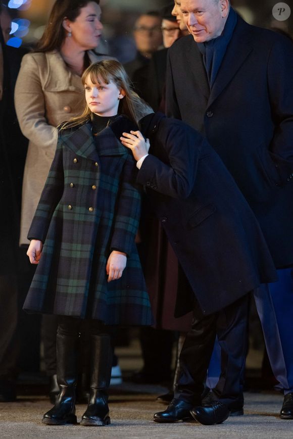Mélanie-Antoinette de Massy, Le prince Albert II de Monaco, La princesse Charlène de Monaco, La princesse Gabriella de Monaco, comtesse de Carladès, Le prince Jacques de Monaco, marquis des Baux - La famille princière de Monaco lors de l'embrasement de la barque dans le cadre des célébrations de la Sainte-Dévote, Sainte Patronne de Monaco le 26 janvier 2024.

© Olivier Huitel / Pool Monaco / Bestimage