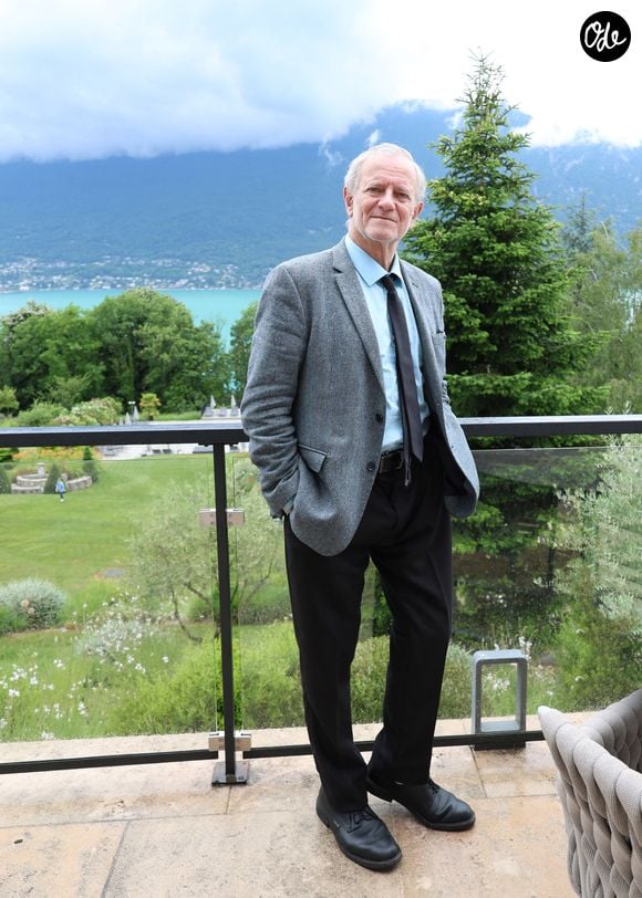 Exclusif - Francis Huster - Rendez-vous photographiques lors de la journée d'ouverture de la 5ème edition du Festival du cinéma Français et de la gastronomie (7ème art et gastronomie) à Aix-les-Bains le 2 juin 2026
© Denis Guignebourg / Bestimage
