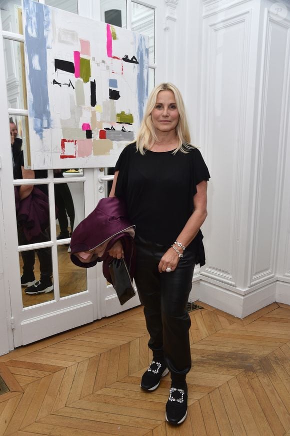 Sophie Favier - Vernissage de l'exposition de Caroline Faindt au 49 Boulevard de Courcelles à Paris le 6 novembre 2019. © Giancarlo Gorassini/Bestimage