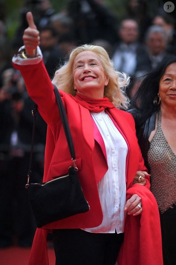 Brigitte Fossey à la cérémonie d'ouverture tapis rouge au 77e Festival de Cannes au Palais des Festivals le 14 mai 2024 à Cannes, France. Photo Franck Castel/ABACAPRESS.COM