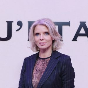Sylvie Tellier a révélé avoir passé la soirée aux urgences pédiatriques avec l’un de ses enfants.

Sylvie Tellier - Les célébrités au défilé ETAM "Collection J'ETAM" lors de la Fashion Week de Paris (PFW)

© Rachid Bellak / Bestimage