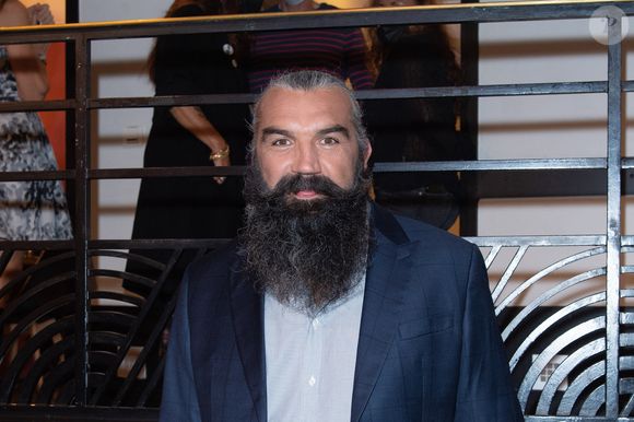 Sébastien Chabal lors de la 17ème Nuit du Rugby à l'Olympia à Paris le 27 septembre 2021.
© Pierre Perusseau / Bestimage
