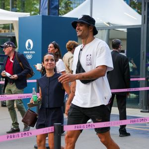 Mais le duo n'est plus apparu ensemble depuis un certain temps

Florent Manaudou et Lola Dumenil lors des Jeux Olympiques de Paris 2024. Le 8 août 2024.© Backgrid USA / Bestimage