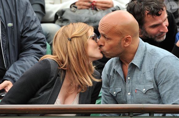 Eric Judor et sa compagne aux Internationaux de France de tennis de Roland Garros à Paris, le 29 mai 2014.
DOMINIQUE JACOVIDES / BESTIMAGE