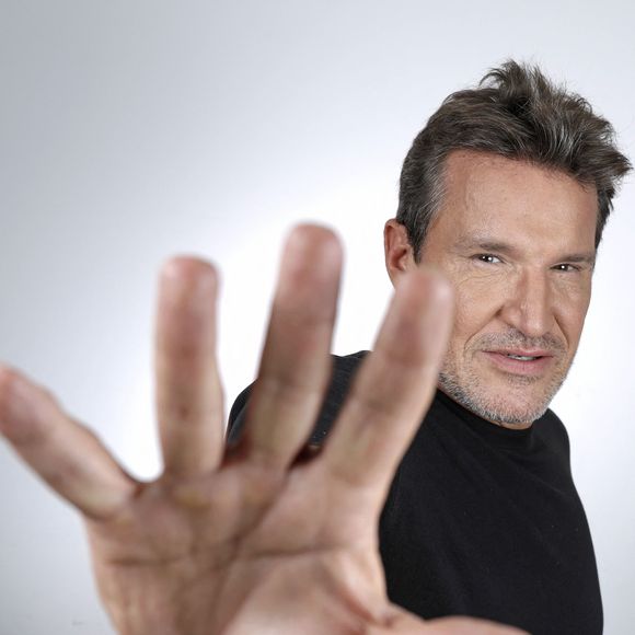 Exclusif - Benjamin Castaldi lors de l'enregistrement de l'émission "Chez Jordan de Luxe" à Paris, le 26 septembre 2023. 
© Cédric Perrin / Bestimage