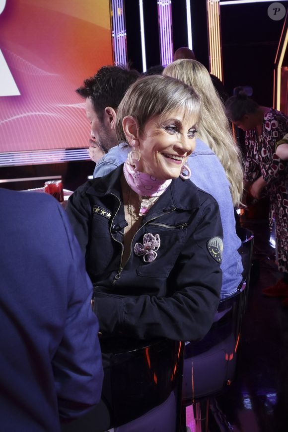 Exclusif - Isabelle Morini-Bosc, sur le plateau de l’émission « TPMP » présentée par C.Hanouna et diffusée en direct sur Youtube et sur toutes les box (SFR, FREE, Bouygues, MyCanal etc), Paris, France, le 25 mars 2025. © Jack Tribeca / Bestimage