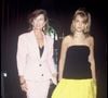 "Petite Maman, Tu t’es éteinte il y a 10 ans. C’était mieux ainsi, tu avais perdu toute forme d’autonomie et moi j’en avais perdu le goût de vivre."

Archives - Nicole Courcel et sa fille Julie Andrieu à la cérémonie des Molières 1987