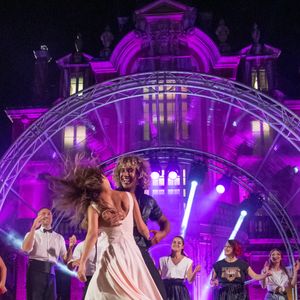 Exclusif - Laurent Maistret et Denitsa Ikonomova - Jour 3 - Première édition du Festival Pellicu-Live à Thuir, un festival mêlant concerts live, cinéma, masterclass et gastronomie le 28 Août 2021. Au programme, la projection de courts-métrages, des rencontres , un show de cuisine organisé par trois chefs talentueux, mais aussi une scène musicale vivante...
© Laurence Coranti / Pellicu-Live via Bestimage