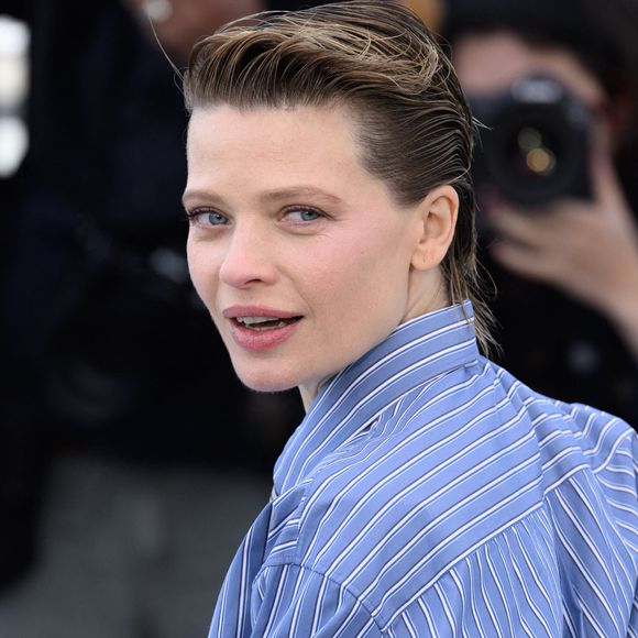 Mélanie Thierry lors de la séance photo pour « Une vie de femme » au 79e Festival de Cannes. Crédit : Doug Peters/EMPICS .
