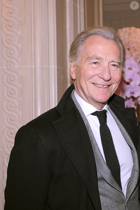 William Leymergie lors de la soirée des "Stéthos d'or 2023" à l'hôtel Four Seasons George V à Paris le 27 mars 2023.

© Cédric Perrin / Bestimage
