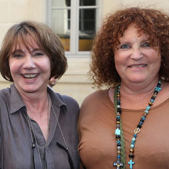 C'est son agence artistique qui a communiqué la nouvelle de son décès dans la nuit du vendredi 22 mai au samedi 23 mai 2026

Thérèse Liotard et Valérie Mairesse lors de l'avant-première de la ressortie en salles du film "L'une chante l'autre pas", au cinéma Etoile Saint Germain, à Paris, le 3 juillet 2018. 

Photo par © Denis Guignebourg/Bestimage