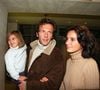Dès petite, elle accompagnait son père Stéphane Freiss à des événements mondains.
Stéphane Freiss et sa fille Camille au vernissage de l'exposition Royère / Gucci, "Plan américain"
RINDOFF-BORDE / BESTIMAGE