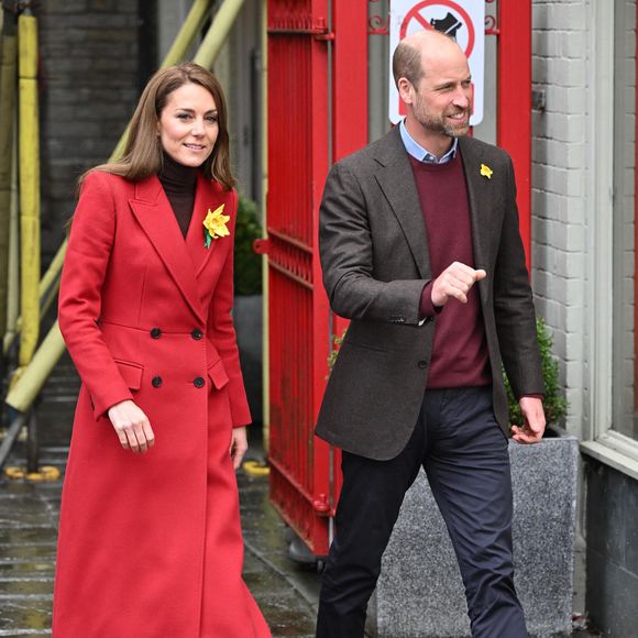 Le prince William, prince de Galles, et Catherine (Kate) Middleton, princesse de Galles, visitent le marché de Pontypridd, le 26 février 2025. 
Zuma Press/Bestimage