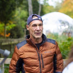 Mike Horn avait été l'un des grands soutiens d'Inoxtag lors de sa préparation à l'ascension de l'Everest,
Mike Horn lors du premier événement d'infotainment 100% digital, "Youtopia" © Pierre Perusseau / Bestimage