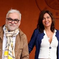 Loin de CNews, Pascal Praud a quitté la France : photo avec sa compagne Catherine pour fêter leurs 11 ans ensemble