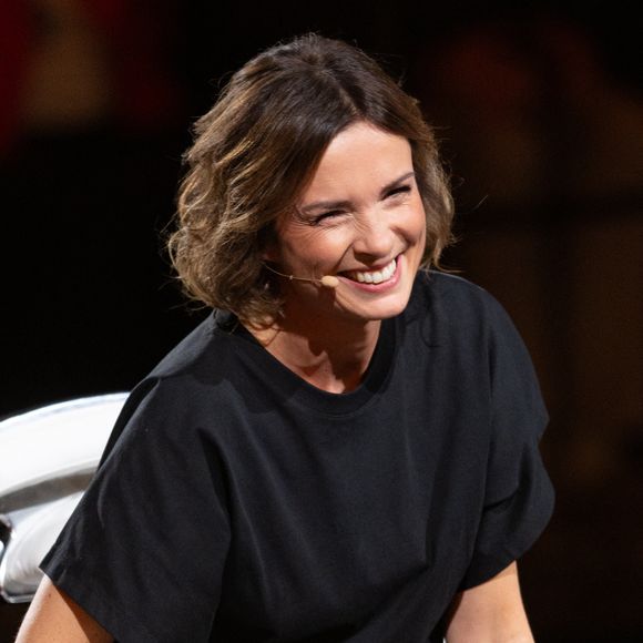 Exclusif - Isabelle Ithurburu lors de l'enregistrement de l'émission "La chanson secrète N°14", présentée par Nikos Aliagas et diffusée le 26 décembre sur TF1, à Paris le 9 décembre 2025. © Jacovides-Moreau/Bestimage