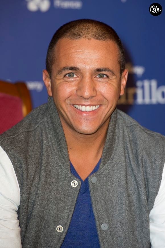 Faudel lors de la soirée « Cendrillon » (à l'occasion de la sortie en DVD et Blu-ray haute définition) au Grand Rex, à Paris, le 25 septembre 2012 AGENCE / BESTIMAGE