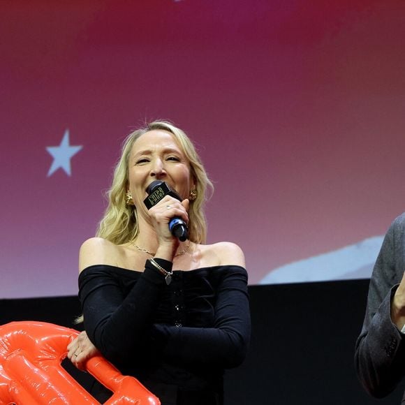 Audrey Lamy (Présidente du jury), Baptiste Lecaplain - Cérémonie d'ouverture du 29ème Festival International du Film de Comédie de l'Alpe d'Huez le 19 Janvier 2026. Photo par Dominique Jacovides/Bestimage