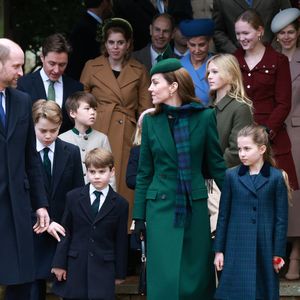 Princess Beatrice, Edoardo Mapelli Mozzi, Sophie Rhys-Jones, duchesse d'Edimbourg, le prince Edward, duc d'Edimbourg, Savannah Phillips, Catherine (Kate) Middleton, princesse de Galles, Prince Louis, Princesse Charlotte, Prince George, Le prince William, prince de Galles, Tim Laurence, Peter Phillips - La famille royale britannique se rend à la messe de Noël à Sandringham le 25 décembre 2024.