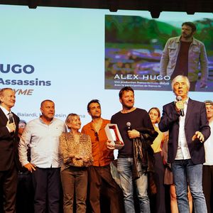 Dans l’épisode "La Forêt des assassins", diffusé en mai dernier, Alex recroise une ancienne compagne, Julia, femme d’un suspect.

Samuel Le Bihan et toute l'équipe d'"Alex Hugo" pour la troisième édition du Festi’Aubagne, festival populaire de rencontres avec les comédiens et professionnels du petit et grand écran et de la scène, à l'Espace des Libertés à Aubagne le 28 mars 2025 

© Anne-Sophie Guebey / Bestimage