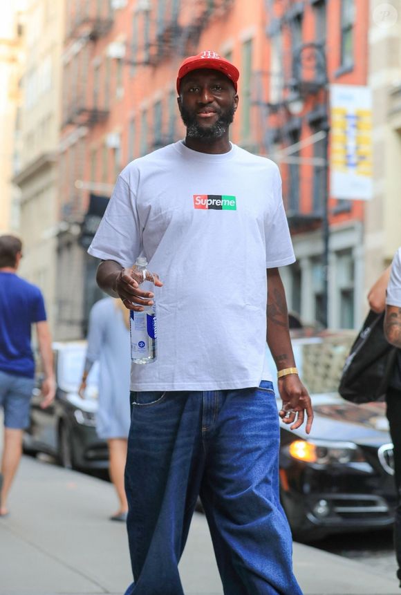Virgil Abloh se balade dans New York City, New York, Etats-Unis, le 14 septembre 2021. ©Backgrid USA / Bestimage