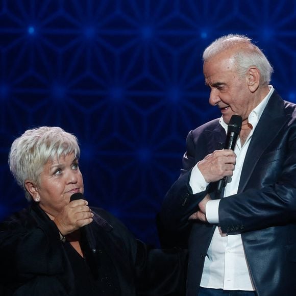 Exclusif - Mimie Mathy, Michel Fugain - Surprises - Enregistrement de l'émission "La Boîte à Secrets N°19" dans les studios de la Cité du Cinéma à Saint-Denis, présentée par F.Bollaert et diffusée le 3 janvier sur France 3
© Christophe Clovis / Bestimage