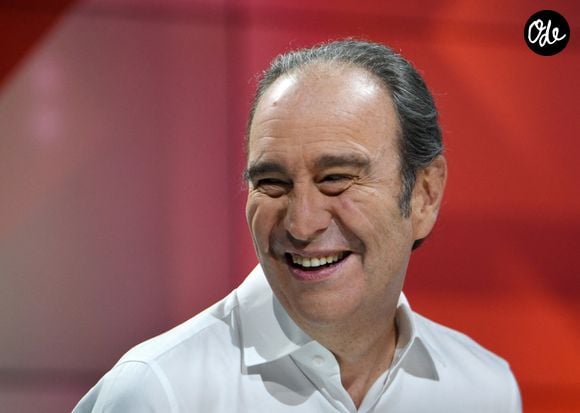 L'homme d'affaires milliardaire français Xavier Niel est interviewé sur BFMTV à Paris, en France, le 27 septembre 2024. Photo : Alain Apaydin/ABACAPRESS.COM