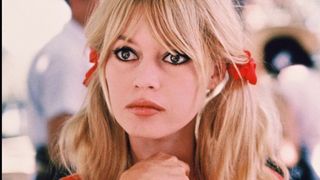 Brigitte Bardot : Sa sœur Mijanou, qui a été à la tête d'un business prospère et novateur, sera-t-elle présente aujourd'hui à Saint-Tropez ?