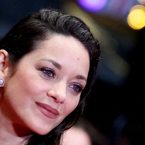 Marion Cotillard - Montée des marches du film " Roma elastica " lors du 79ème Festival International du Film de Cannes, le 20 mai 2026. © Jacovides-Moreau / Bestimage