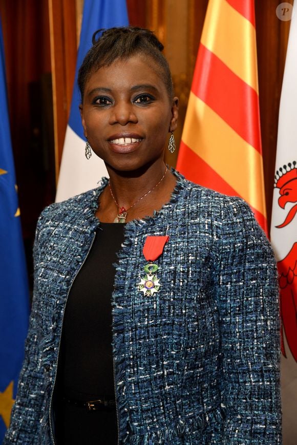 Surya Bonaly a reçu par Christian Estrosi, le maire de Nice, les Insignes de Chevalier dans l'Ordre de la Légion d'Honneur dans les salons du Musée Masséna à Nice le 13 décembre 2019. © Bruno Bebert / Bestimage