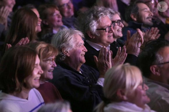 Exclusif - Les éclats de rire d'Olivier de Kersauson et Michel Onfray au spectacle "Laurent Gerra se met à table !" au Casino de Paris le 10 décembre 2024.

© Bertrand Rindoff / Bestimage