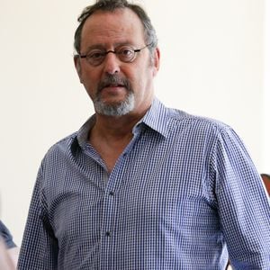 Jean Reno tourne un spot pour la marque de bière espagnole Estrella Damm à Barcelone le 7 juin 2016.