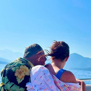 Anouchka Delon officialise son couple avec son ancien avocat Frank Berton, avec une photo publiée sur Instagram. Août 2026.