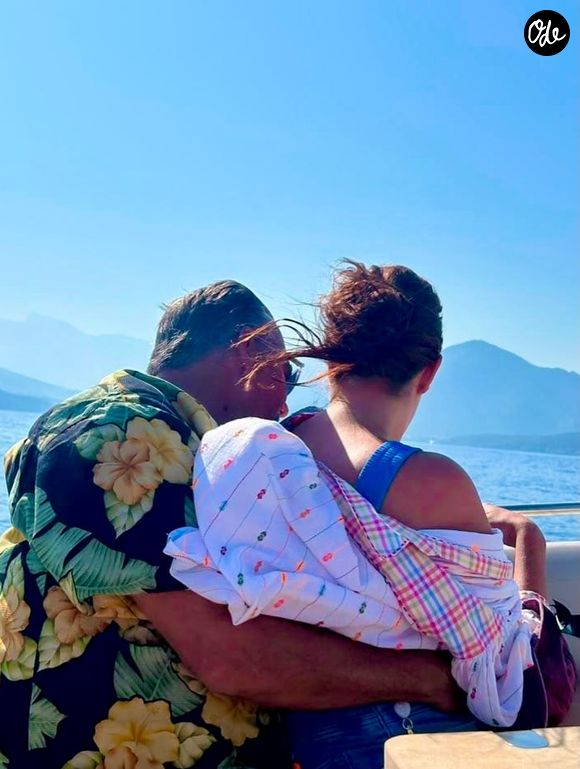 Anouchka Delon officialise son couple avec son ancien avocat Frank Berton, avec une photo publiée sur Instagram. Août 2026.