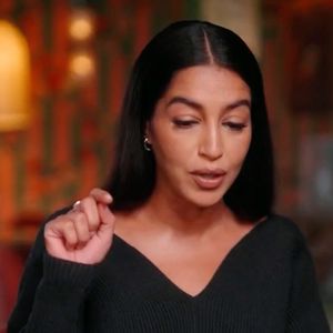 En évoquant ce douloureux souvenir, l'heureuse maman de quatre enfants a eu bien du mal à contenir son émotion. 

Leila Bekhti - face à Audrey Crespo-Mara - dans le "Portrait de la semaine" pour l'émission Sept à Huit diffusée sur TF1 ce dimanche 9 mars 2025. (Capture d'écran).