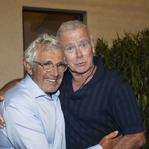 Le comédien sera à l'affiche du long-métrage baptisé "Les caprices de l’enfant roi"

Exclusif - Franck Dubosc, Michel Boujenah - P.Lellouche a joué son spectacle "Stand Alone" au théâtre de Verdure du 41ème Festival de Ramatuelle, le 8 août 2025. 
© Cyril Bruneau / Bestimage