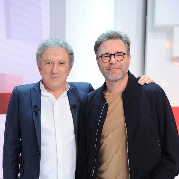 Michel Drucker et Guillaume De Tonquedec - Enregistrement de l'émission Vivement dimanche au studio Gabriel, présentée par Michel Drucker. © Guillaume Gaffiot/Bestimage
