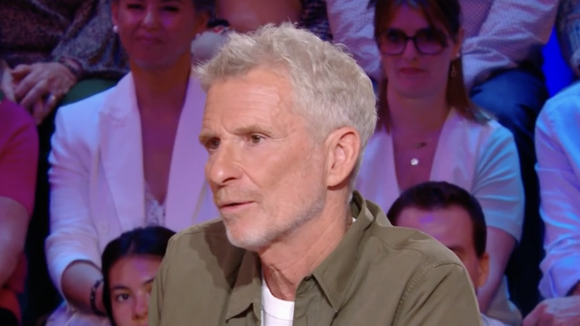 "Pour garder une forme d’hygiène" : l’astuce de Denis Brogniart qu’on ne voit pas à la télé pour contrôler sa transpiration avec la chaleur et l’humidité