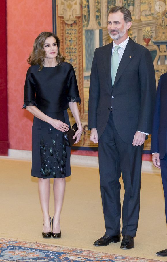 La reine Letizia et le roi Felipe VI d'Espagne - Le président du Portugal lors de la réception en l'honneur du roi et la reine Letizia d'Espagne au palais El Pardo à Madrid. Le 17 avril 2018

Action Press / Bestimage