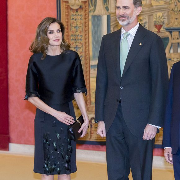 La reine Letizia et le roi Felipe VI d'Espagne - Le président du Portugal lors de la réception en l'honneur du roi et la reine Letizia d'Espagne au palais El Pardo à Madrid. Le 17 avril 2018

Action Press / Bestimage