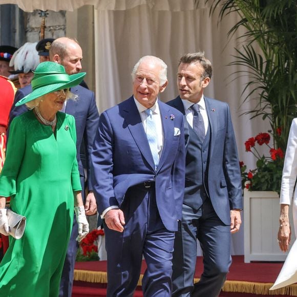 Brigitte Macron, Emmanuel Macron, le roi Charles III, la reine Camilla, William, le prince de Galles, Catherine, la princesse de Galles lors de la cérémonie d'accueil pour la visite d'État au Royaume-Uni du président français au château de Windsor, Berkshire, Royaume-Uni, le 8 juillet 2025. Photo by Richard Pohle/The Times/News Licensing/ABACAPRESS.COM