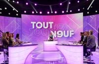 Exclusif - Cyril Hanouna, sur le plateau de TBT9 présenté par C.Hanouna, et diffusé en direct sur W9, Paris, France5. © Jack Tribeca / Bestimage