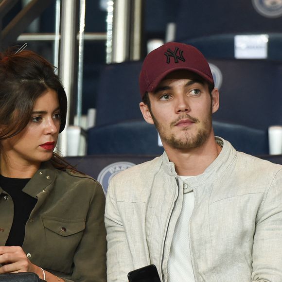 Louis Sarkozy et sa compagne Natali Husic assistent au match de Ligue 1 entre le Paris Saint-Germain (PSG) et le Toulouse FC (TFC) au stade du Parc des Princes le 20 août 2017 à Paris, France. Photo par Laurent Zabulon/ABACAPRESS.COM