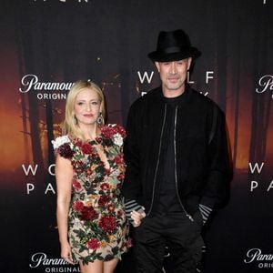 Qui a dit que faire perdurer l'amour dans un couple était difficile ?
Sarah Michelle Gellar et son mari Freddie Prinze Jr. au photocall pour la première de la série "Wolf Pack" de Paramount + à Los Angeles le 19 janvier 2023.
©Photo Press Service / BESTIMAGE