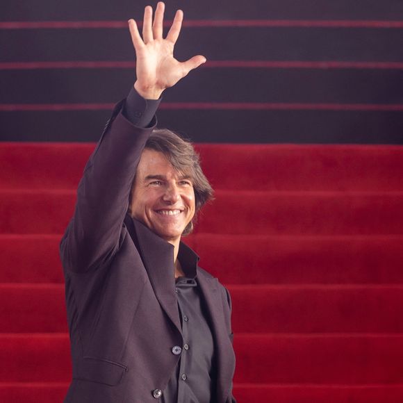 21 mai 2025, Mexico, Mexique : TOM CRUISE et le réalisateur CHRISTOPHER MCQUARRIE ont assisté à la première de ''Mission Impossible : Dead Reckoning" à l'Auditorium national, où ils ont signé des autographes et foulé le tapis rouge. © Cristian Leyva/ZUMA Press Wire