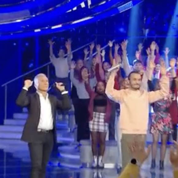 Benoît atteint la deuxième place du podium des meilleurs Maestros de N'oubliez pas les paroles, à égalité avec Laurens.